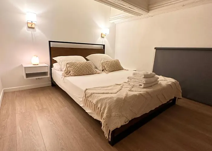 Le Repos De La Rue Des Changes